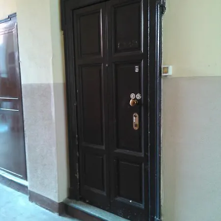 Loft Near The Metro Line Apartment *