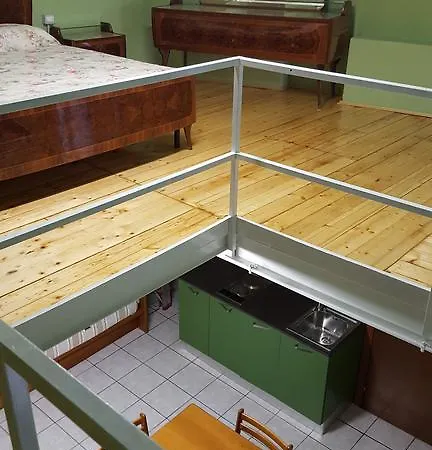 Loft Near The Metro Line Apartment *